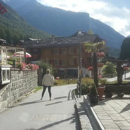 샬레 Chalet Eigenheim *